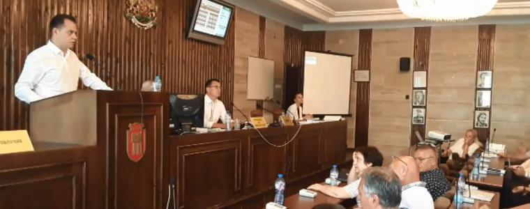 Кметът: Ремонтът на покрива на читалище „Йордан Йовков” още не е започнал