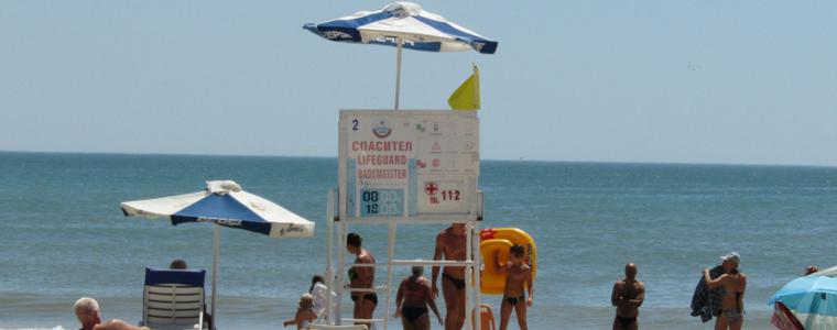 Комисия провери плажовете с осигурено водно спасяване от Областен съвет на БЧК Добрич