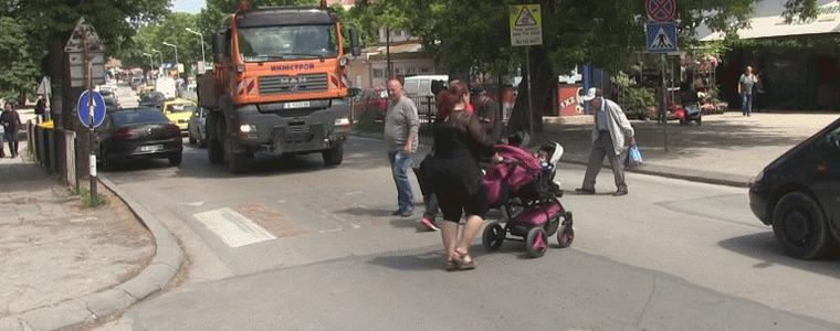 С три наредби МРРБ осветява пешеходните пътеки