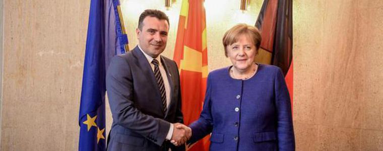 Западни лидери пристигат в Македония седмици преди референдума