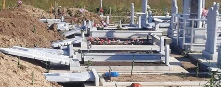 Отложиха докладната за вандалските прояви в турското гробище