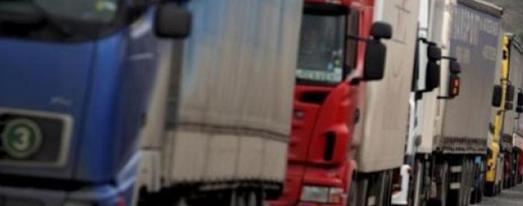 Транспортният министър обсъжда с превозвачи пакет "Мобилност"