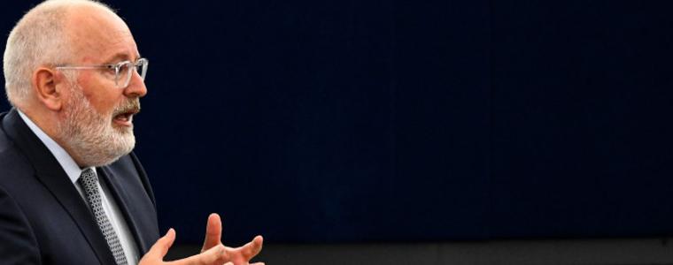 ЕС може да отложи Брекзит, но Лондон трябва да каже докога и защо, заяви Тимерманас