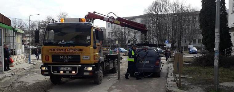 Паякът вече вдига коли, паркирайте само на разрешените места
