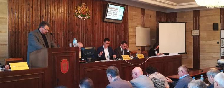  С няколко корекции и допълнения, съветниците приеха Капиталовата програма на Добрич за 2019 г. (ВИДЕО)