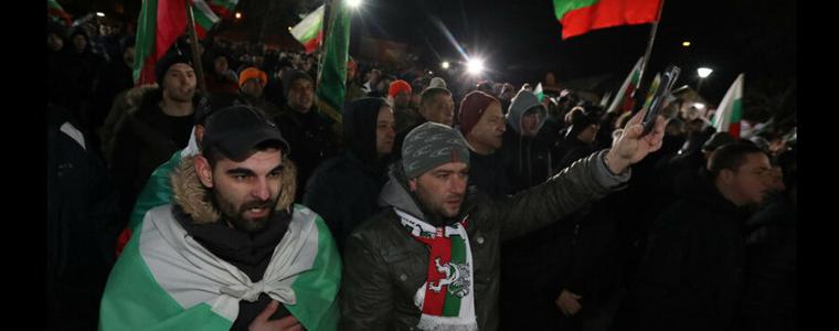 Седми пореден ден на мирен протест във Войводиново