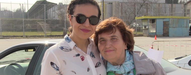 Три поколения – баба, майка и внучка, се включиха в Осмомартенското рали (ВИДЕО)