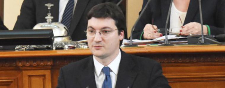 Фамилията на Крум Зарков - с евтини апартаменти в Балчик