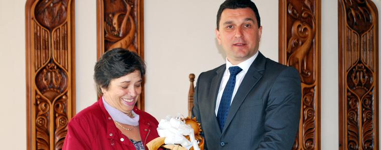 Кметът Валентин Димитров отличи здравни работници от община Генерал Тошево