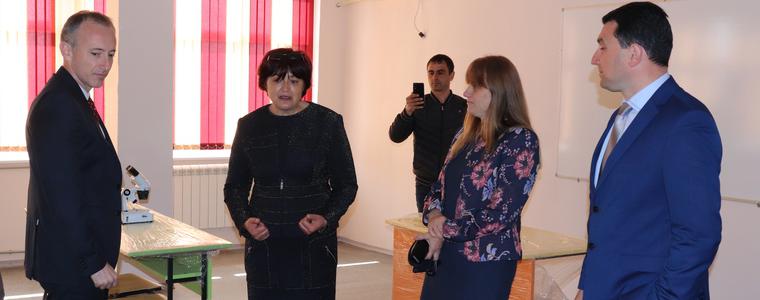 Министърът на образованието инспектира хода на ремонтните дейности в земеделската гимназия в Генерал Тошево