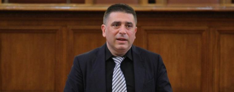 За 5 минути парламентът избра Данаил Кирилов за правосъден министър