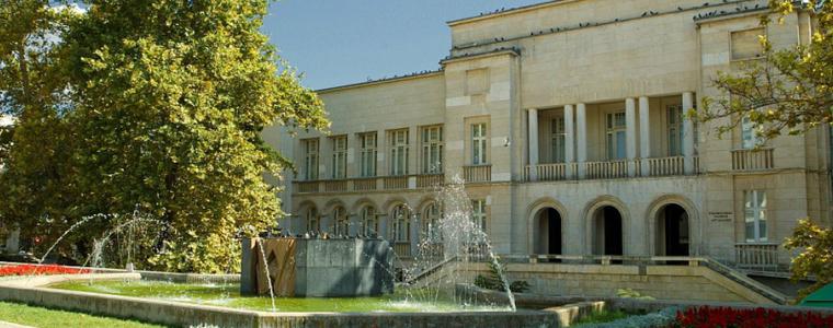 Деца ще рисуват на Стената в "Работилница за въображение" в Галерията