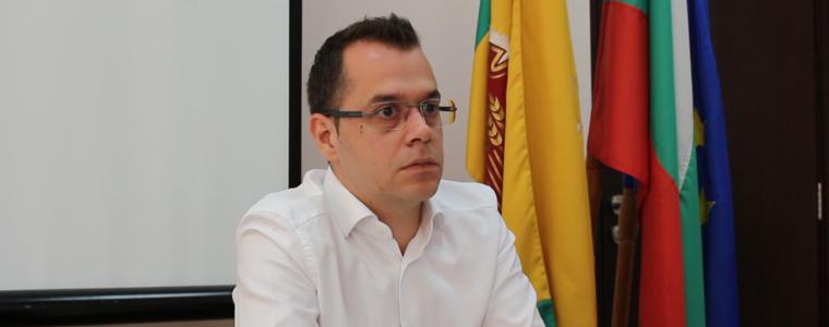 Йордан Йорданов: Ремонтът на бул. „Добруджа“ и ул. „Никола Петков“ върви по график (ВИДЕО)