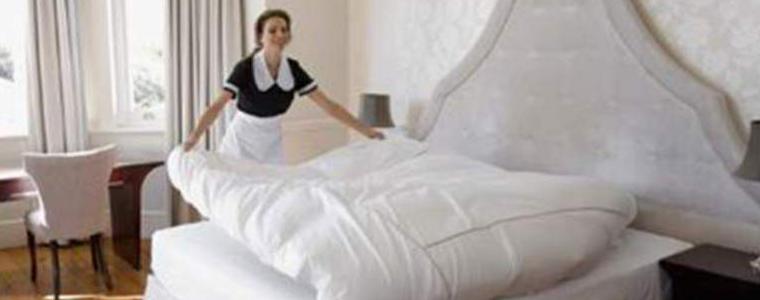 Камериерки, сервитьори и готвачи  -  най-търсени по морето 