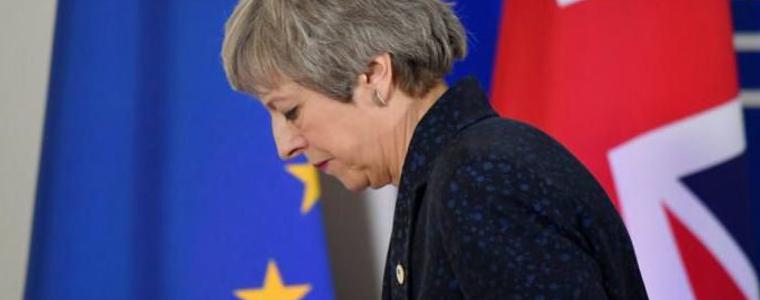 Тереза Мей в обръщение към нацията: Подавам оставка на 7 юни