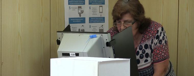 В четири села от област Добрич предпочели машинния вот 