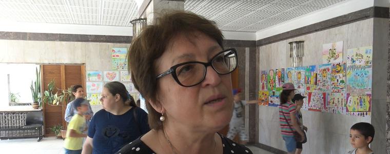 Тризначки ще посещават Летен детски клуб "Играй и учи" в РБ "Дора Габе" (ВИДЕО)