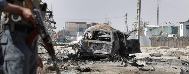 7 души загинаха и 21 са ранени при три взрива в Кабул