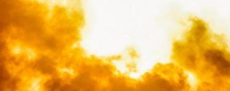 Пожар в с. Телериг изпепели два автомобила и пристройка