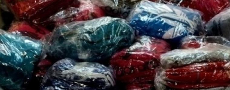 Задържаха търговец на дрехи, имитиращи оригинални марки