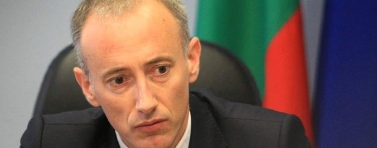 Четвъртокласниците ще имат само две матури от догодина