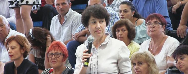 Детелина Николова наруши 4-годишното си мълчание на събранието на ГЕРБ-Добрич