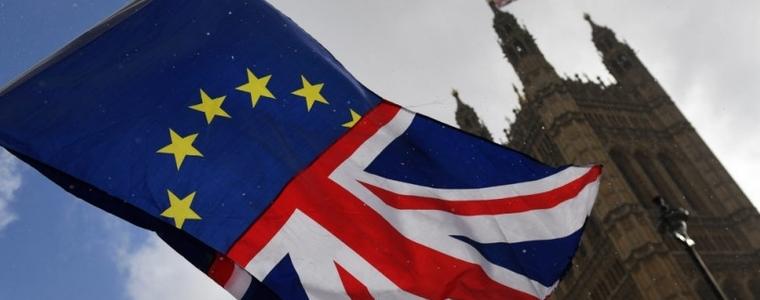 ЕС към Лондон: Без преговори за търговия след Брекзит, ако не платите всички вноски