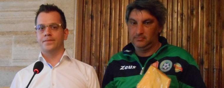 ФУТБОЛ: Освободените треньори продължават във ФК "Рилци". Там вече има нова школа