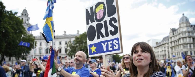 Твърдият Брекзит означава недостиг на горива, храни и медикаменти