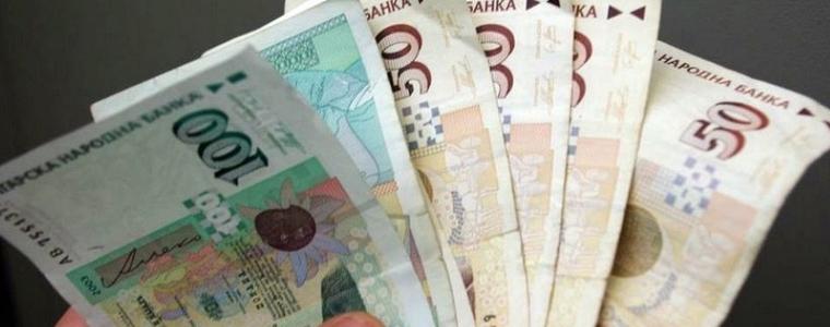 От октомври банките повишават таксите