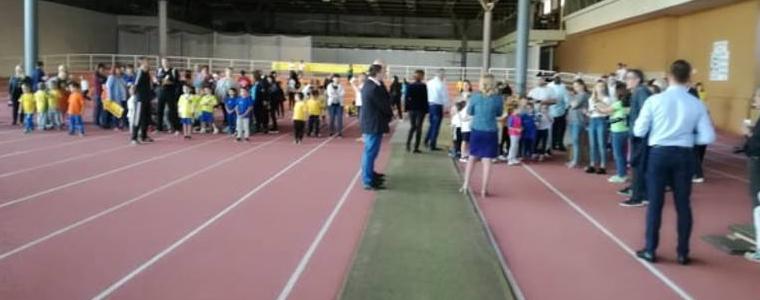 Залата за лека атлетика "Добротица" е в отлично състояние, каза министър Кралев