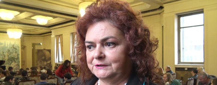 39 ученици от ЕГ „Гео Милев” получиха международни сертификати за ниво на английски език (ВИДЕО)