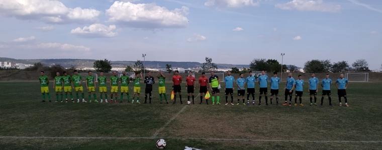 ФУТБОЛ: „Добруджа“ без голмайстора си срещу „Хитрино“