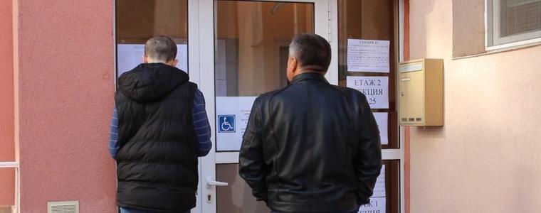 Избирател:Останахме 40 хиляди души в Добрич, искам да се върнат децата ни (ВИДЕО)