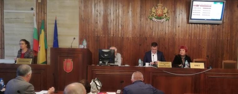 В Общински съвет Добрич ГЕРБ/СДС с най-голяма група