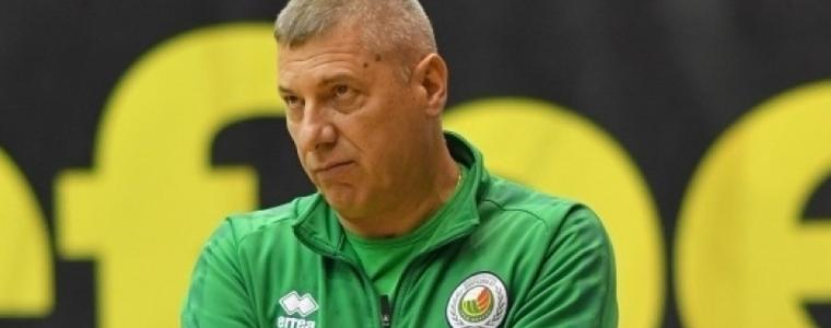 ВОЛЕЙБОЛ: Две-три победи в следващата тежка серия от мачове иска Пламен Христов