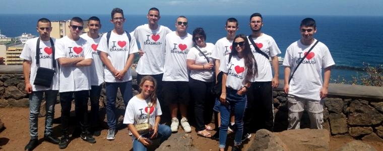 Втора поредна година ученици от ПГ по туризъм са на практика  на о. Тенерифе (ВИДЕО)