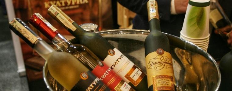 Руснаците намаляват пиенето на алкохол