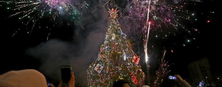 Кой измисли украсяването на елха?