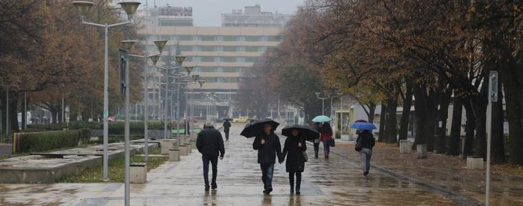 Съмнения за ешерихия коли в пернишки квартал, трима са в болница
