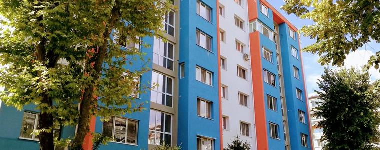 703 978 жилищни сгради имат нужда от саниране