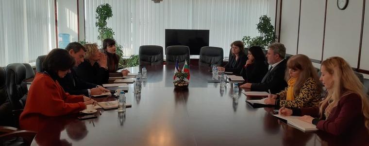 Българската изложба в „Лувър“ е отменена