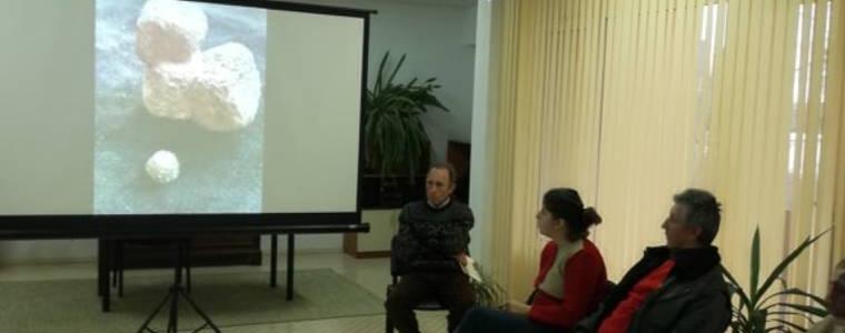Над половината от областта  лежи върху минерали, твърди  Д. Димитров, автор на единствената книга за минералите на Добричка  област