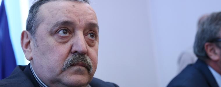 Проф. Кантарджиев: Коронавирусът е много податлив на дезинфектанти