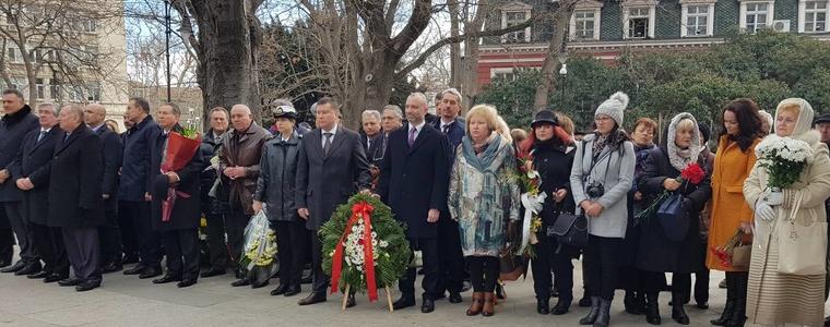 Във Варна отдадоха почит на руските дипломати