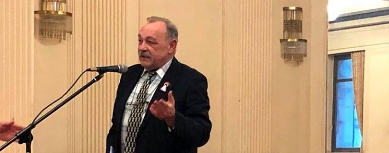 Пълна зала аплодира Любомир Сивков на премиерата на първата му книга