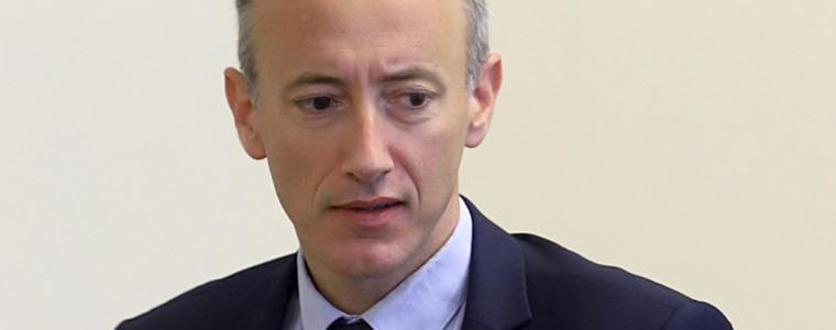Вълчев: Възможно е удължаване на учебната година