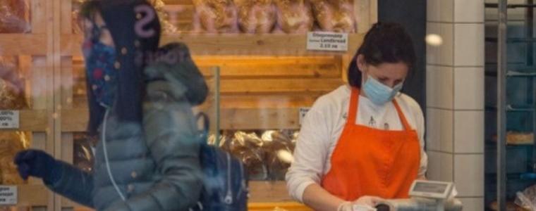 Ако вирусът е стълба, ние сме на последното стъпало, обясни математик  