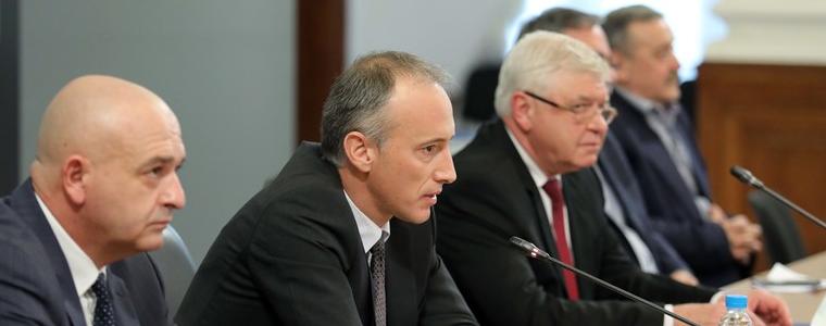 Детските градини и яслите отварят от 22 май