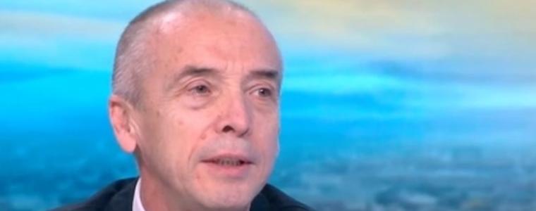 Доц. Мангъров: 280 000 са имали контакт с коронавируса, без да го усетят